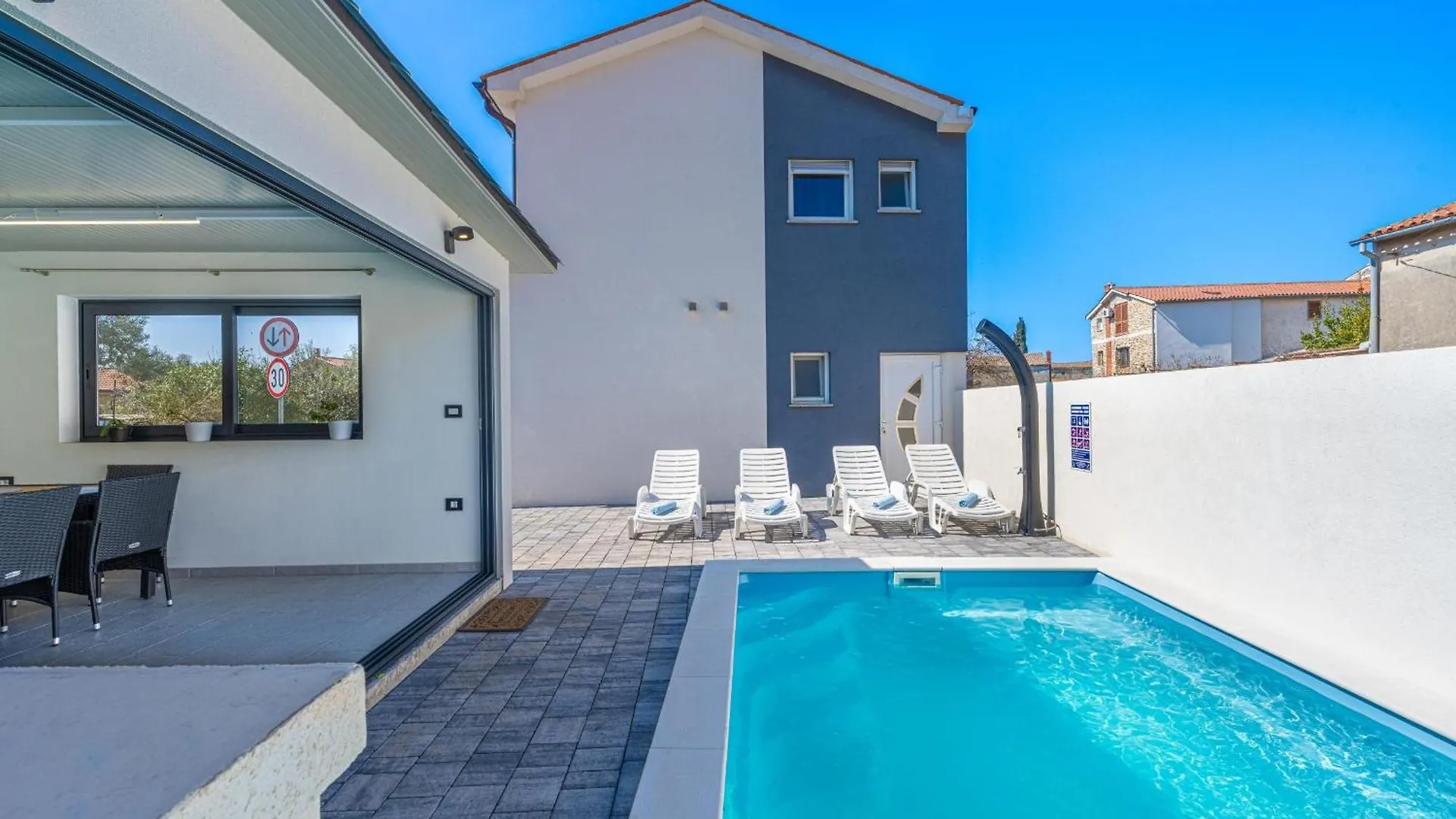 Villa Casa De Rulo Šišan 0*,